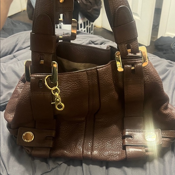 Michael Kors Brown Leather Shoulder Bag with Gold Hardware - Picture 4 of 4